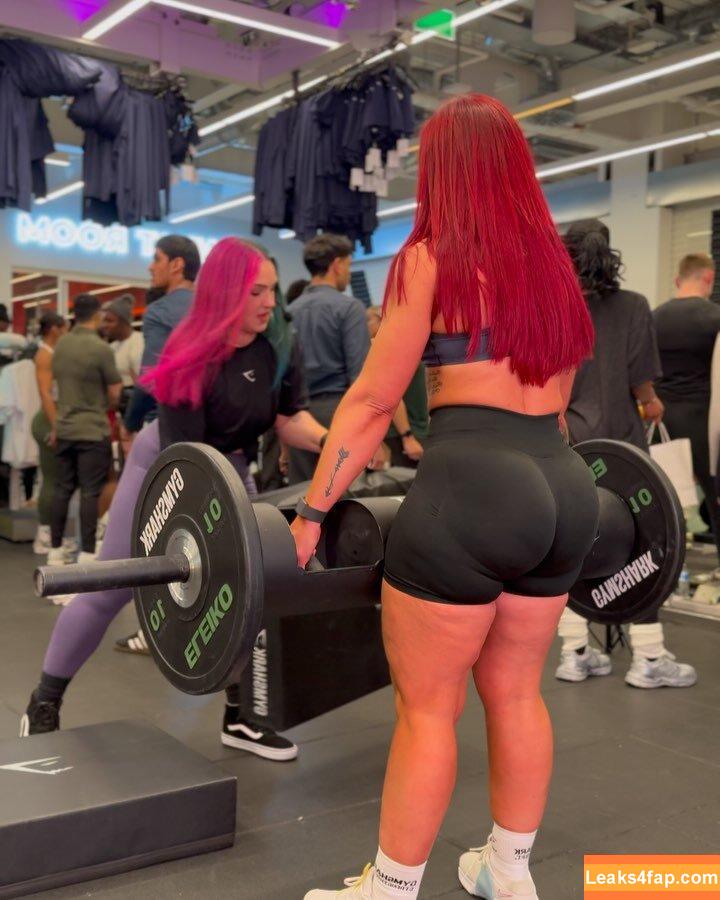 Strong AND Curvy Women / thewaifuwu leaked photo photo #0010