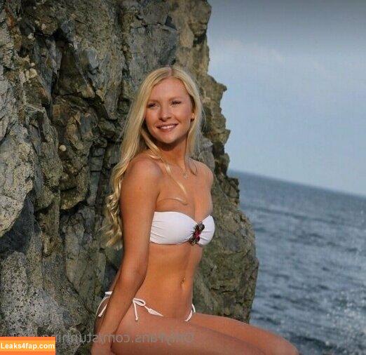 stunning_gir1 / __.stunning_girl.__ leaked photo photo #0275