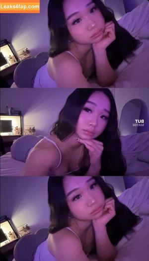 Sua Lee photo #0012