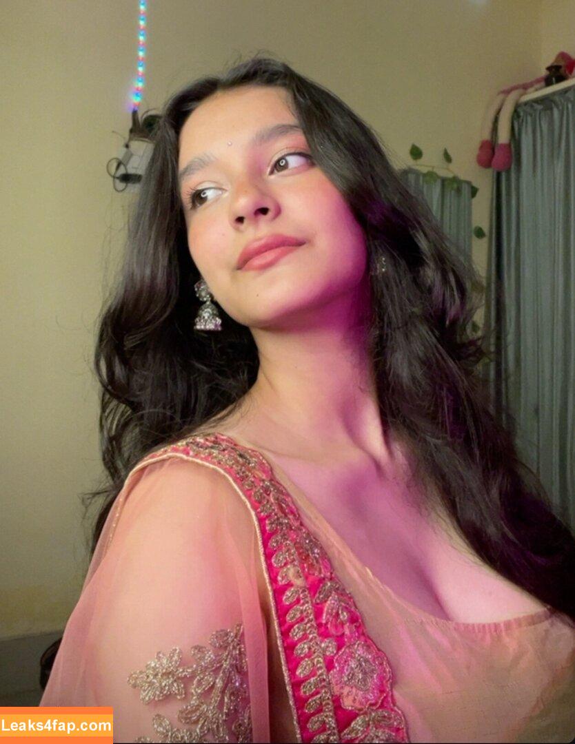 Subhashree Sahu / againsubha / https: / subhasly / subhaslyf слитое фото фото #0022