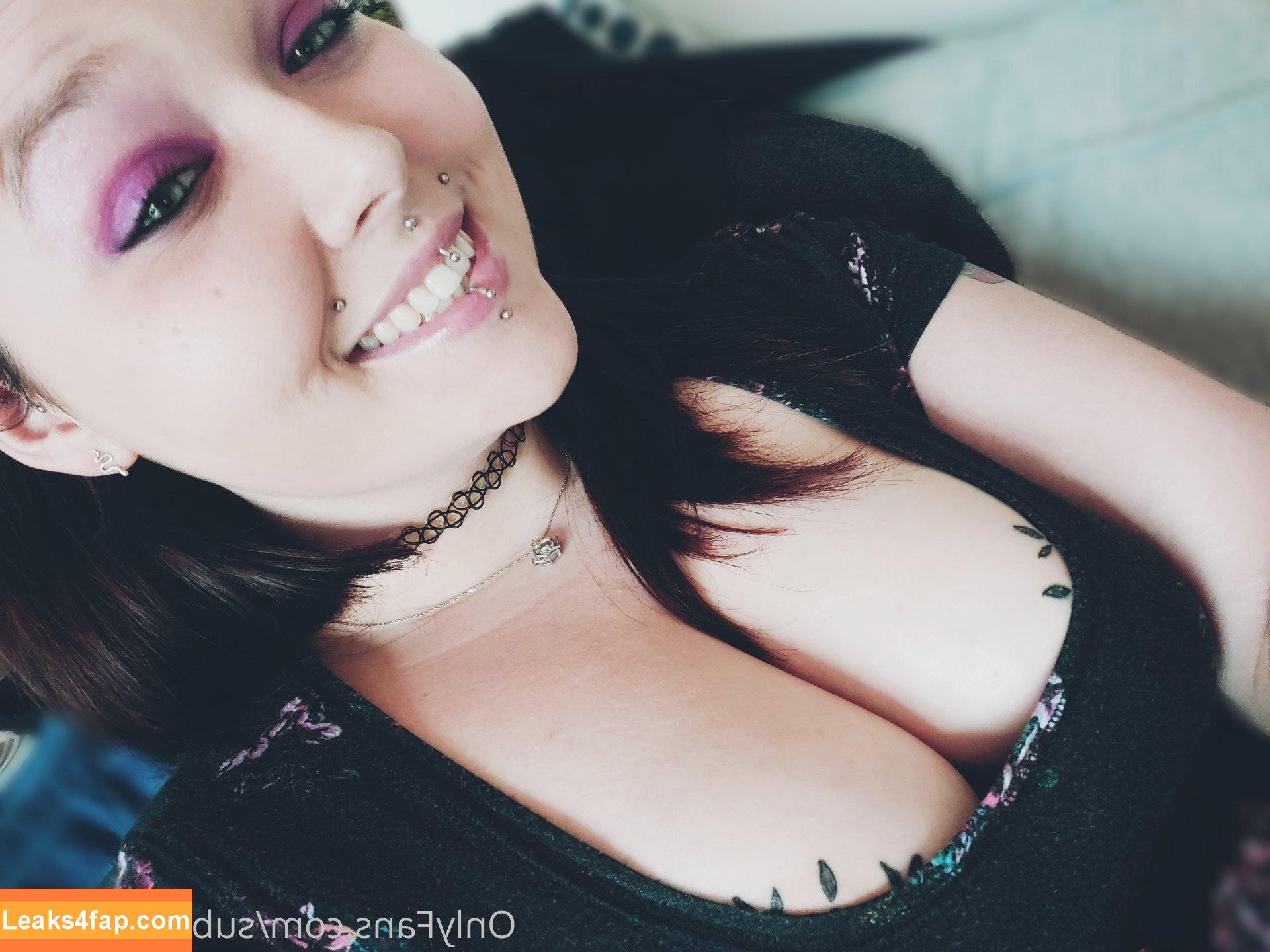 subtlysweet97 /  leaked photo photo #0004