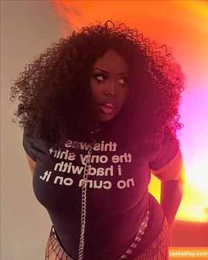 succubuzdemon photo #0017