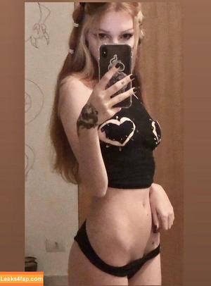 suckmydragonn photo #0012