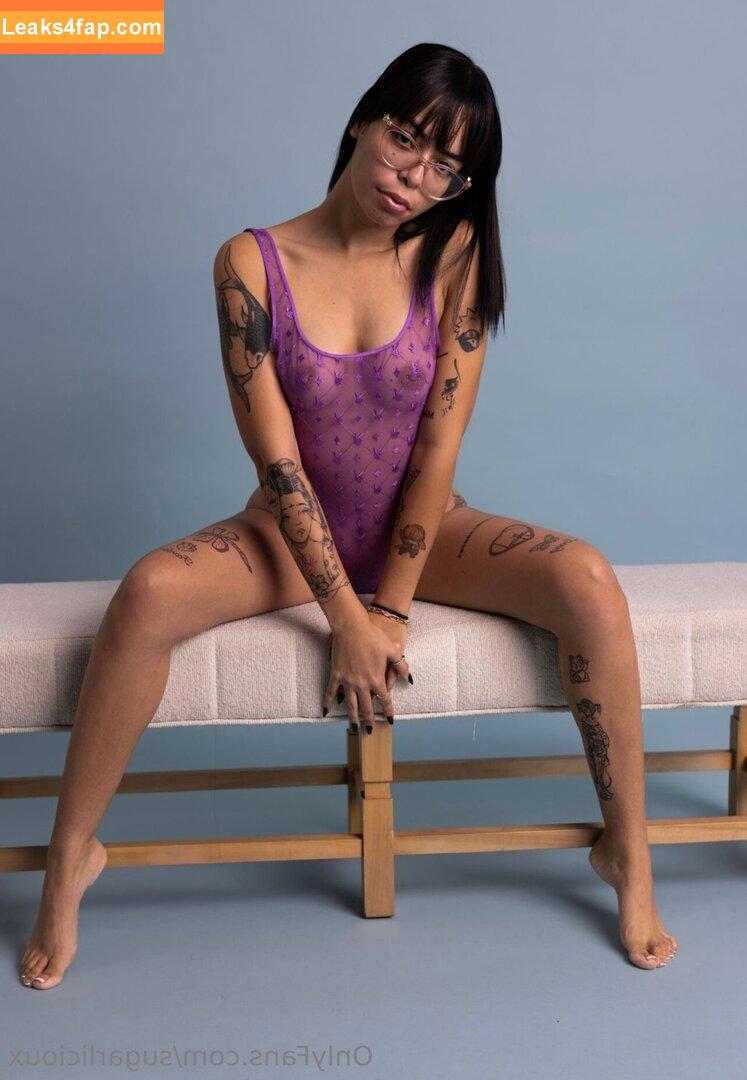 sugarlicioux /  leaked photo photo #0008