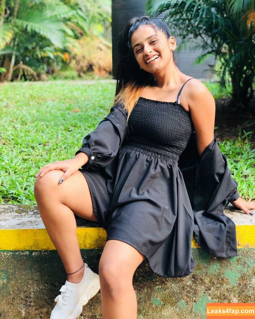 Suhana Khan / __suhuuu__ слитое фото фото #0123