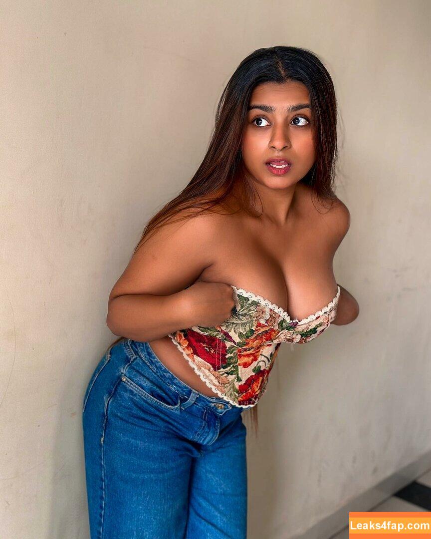 Suhana Khan / __suhuuu__ leaked photo photo #0350