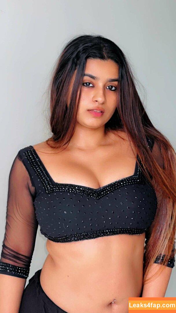 Suhana Khan / __suhuuu__ leaked photo photo #0414
