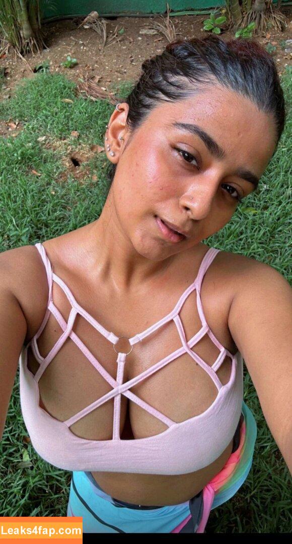 Suhana Khan / __suhuuu__ leaked photo photo #0701