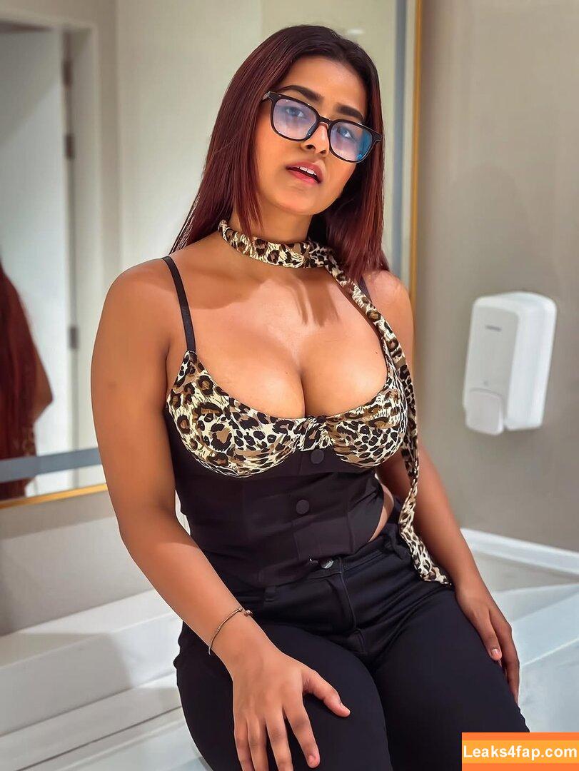 Suhana Khan / __suhuuu__ leaked photo photo #0703