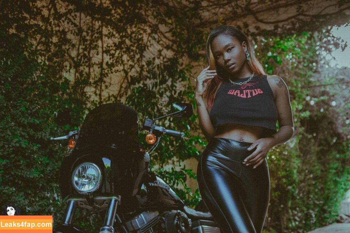 suicidegirls /  leaked photo photo #0110