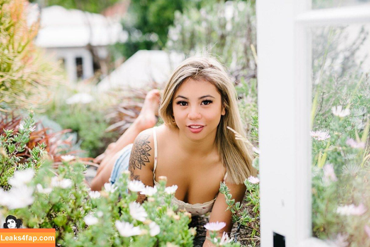 suicidegirls /  leaked photo photo #0117