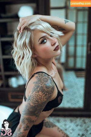 suicidegirls photo #0015