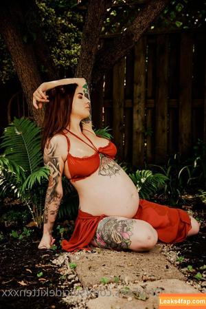 suicidekittenxxx photo #0044