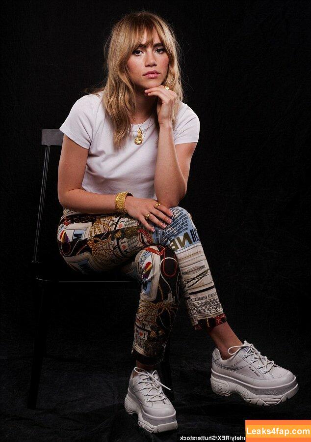 Suki Waterhouse / sukiwaterhouse слитое фото фото #0098