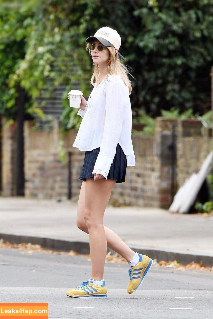 Suki Waterhouse / sukiwaterhouse leaked photo photo #0331