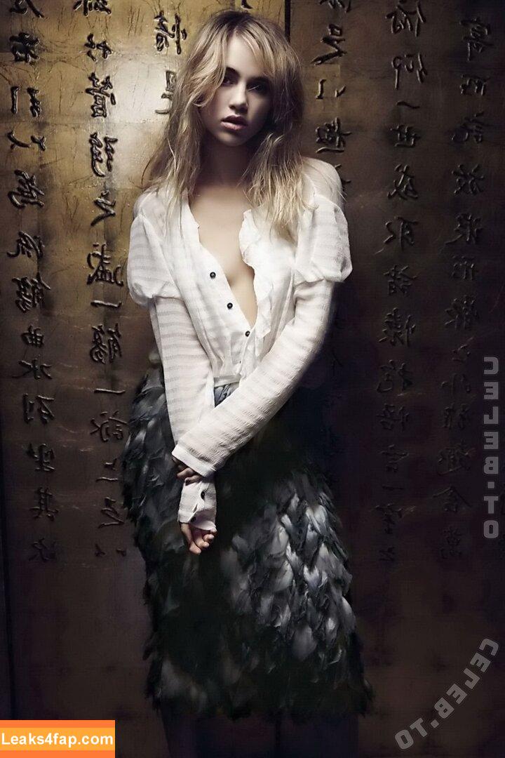 Suki Waterhouse / sukiwaterhouse leaked photo photo #0599