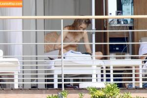 Suki Waterhouse фото #0052