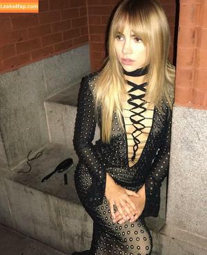 Suki Waterhouse фото #0102