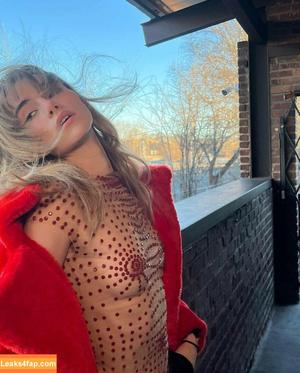 Suki Waterhouse фото #0134