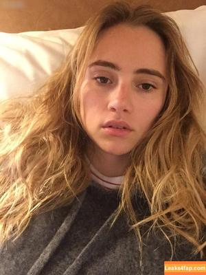 Suki Waterhouse фото #0185