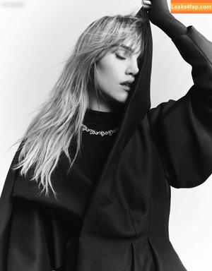 Suki Waterhouse фото #0248