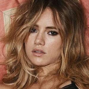 Suki Waterhouse photo #0428