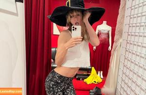 Suki Waterhouse photo #0581