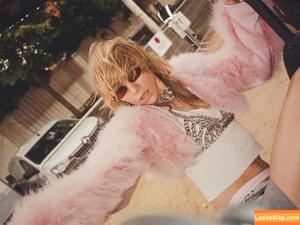 Suki Waterhouse photo #0590