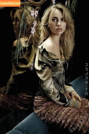 Suki Waterhouse photo #0597