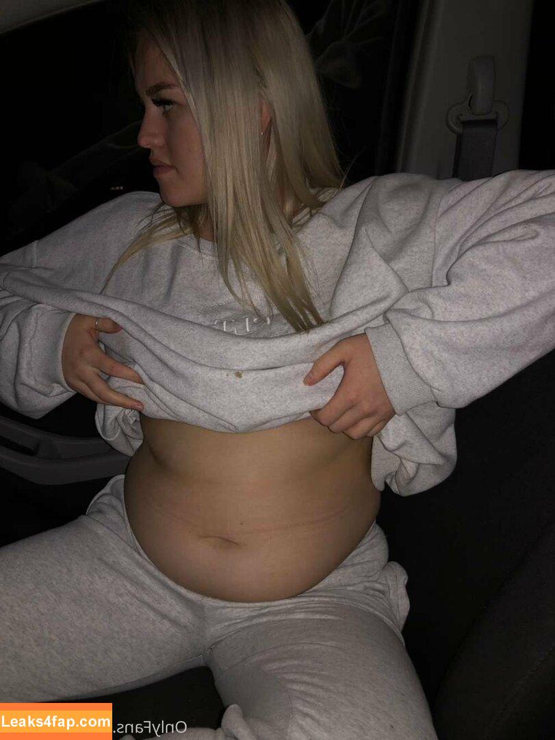 sumbelly /  leaked photo photo #0039