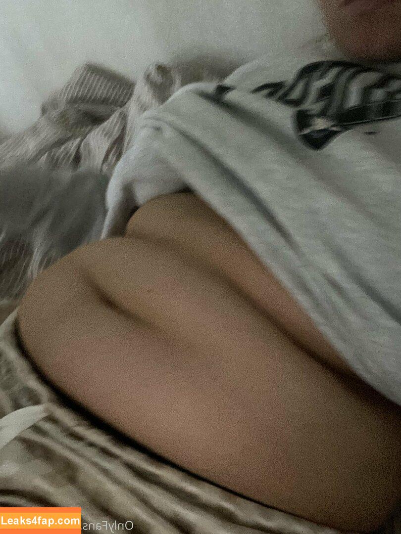 sumbelly /  leaked photo photo #0165