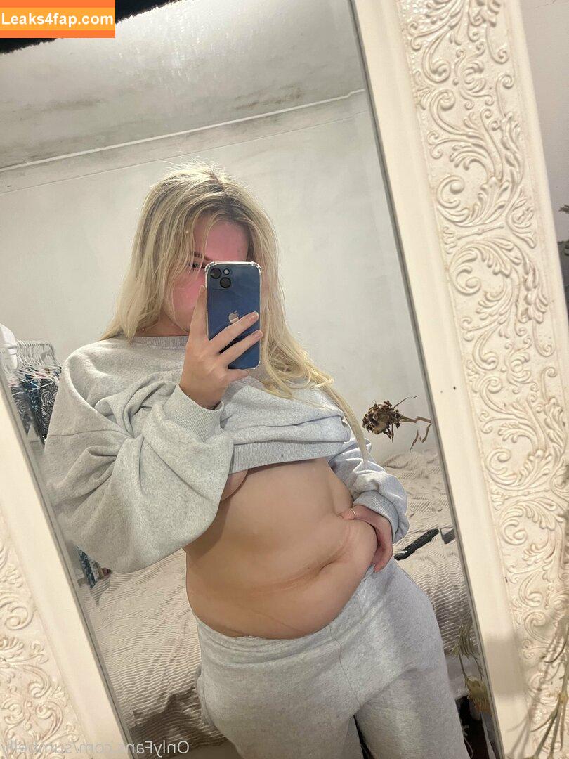 sumbelly /  leaked photo photo #0224
