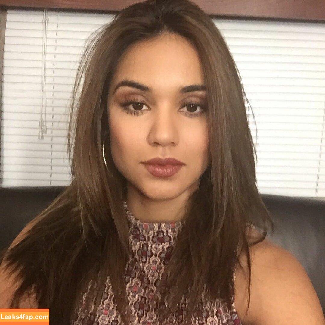 Summer Bishil / SummerBishil1 / summerybishil leaked photo photo #0003