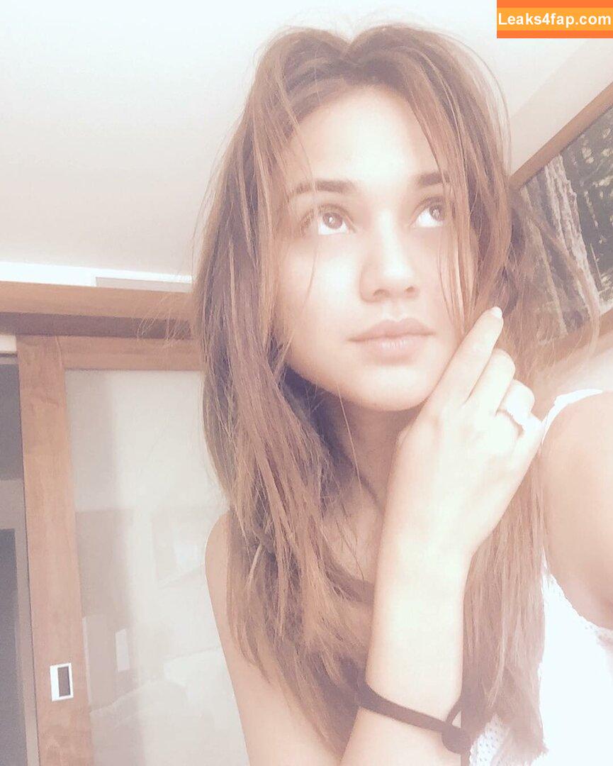 Summer Bishil / SummerBishil1 / summerybishil leaked photo photo #0036