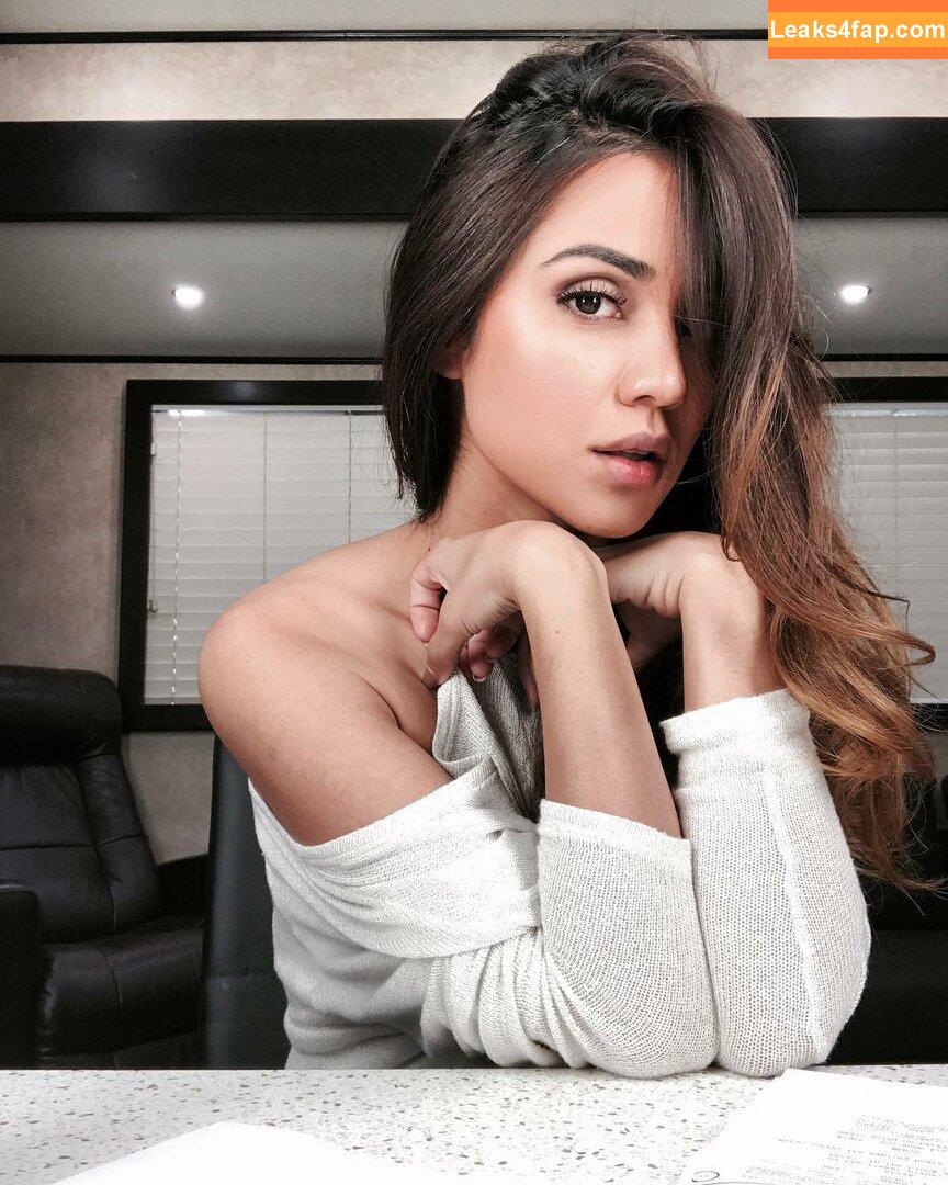 Summer Bishil / SummerBishil1 / summerybishil leaked photo photo #0088