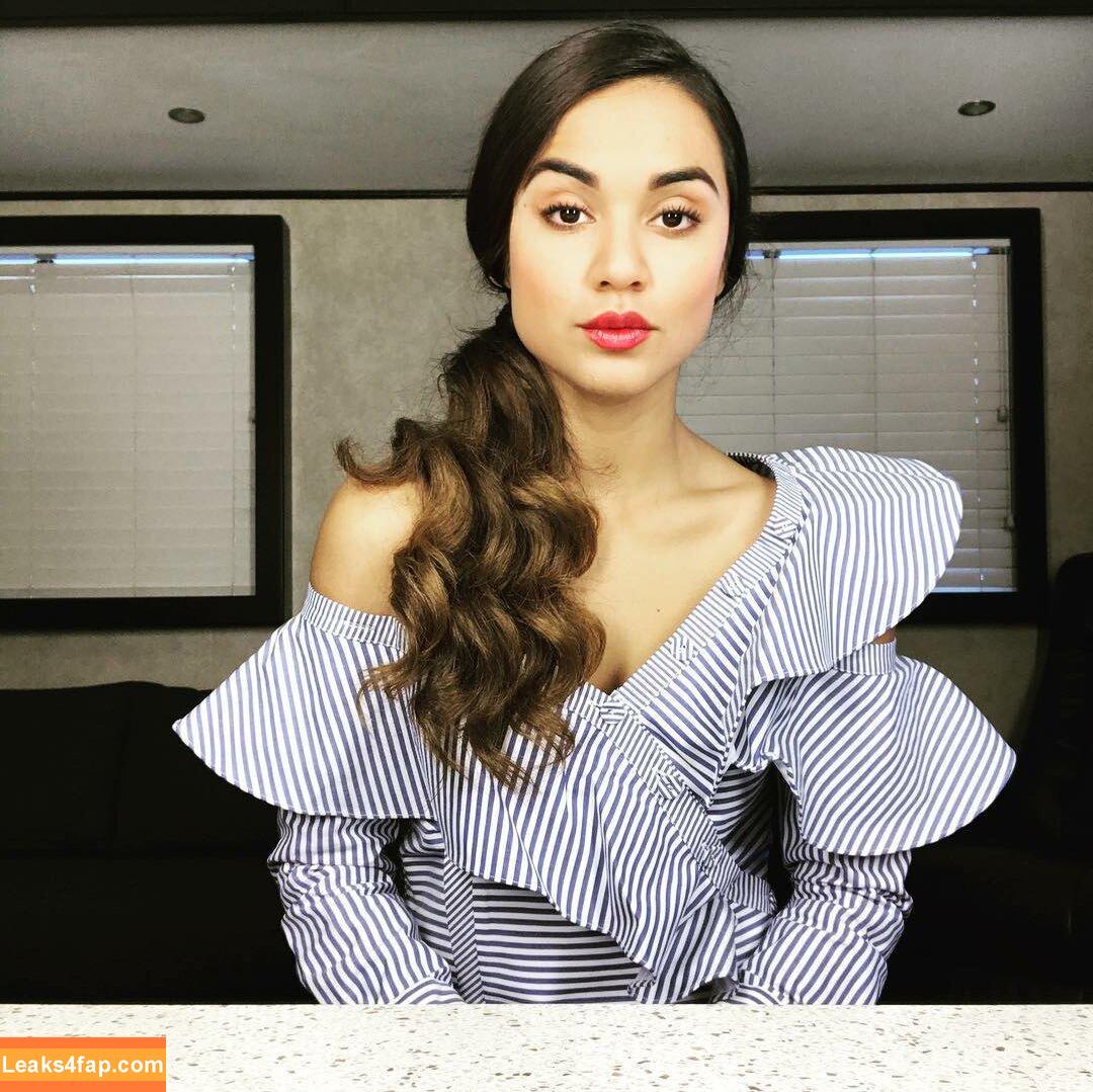 Summer Bishil / SummerBishil1 / summerybishil leaked photo photo #0091