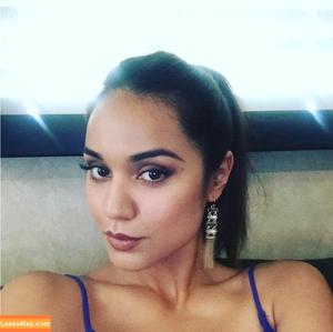 Summer Bishil photo #0043