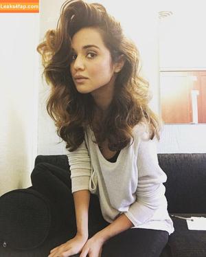 Summer Bishil photo #0053