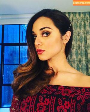 Summer Bishil photo #0067