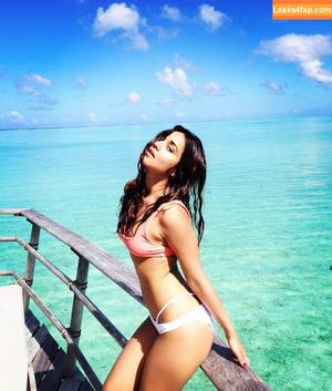 Summer Bishil photo #0164