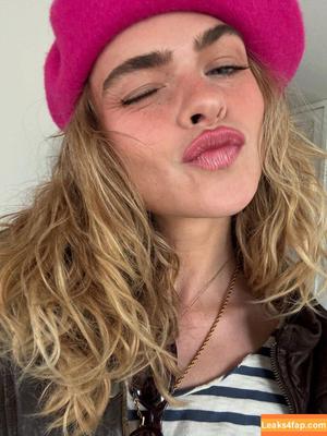 Summer Mckeen photo #0002