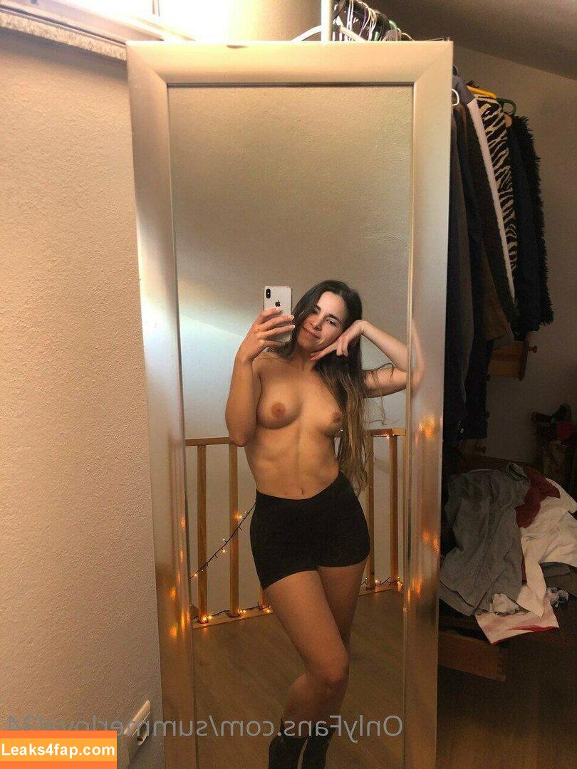 summerloyal34 / onlyariiiii leaked photo photo #0012