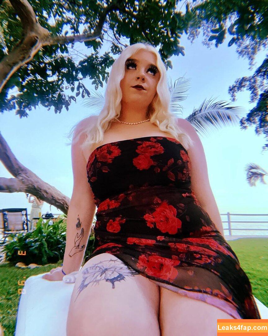 sunbunnysage / trapbabymoney leaked photo photo #0002