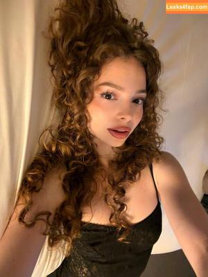 Sunday Kalo photo #0131