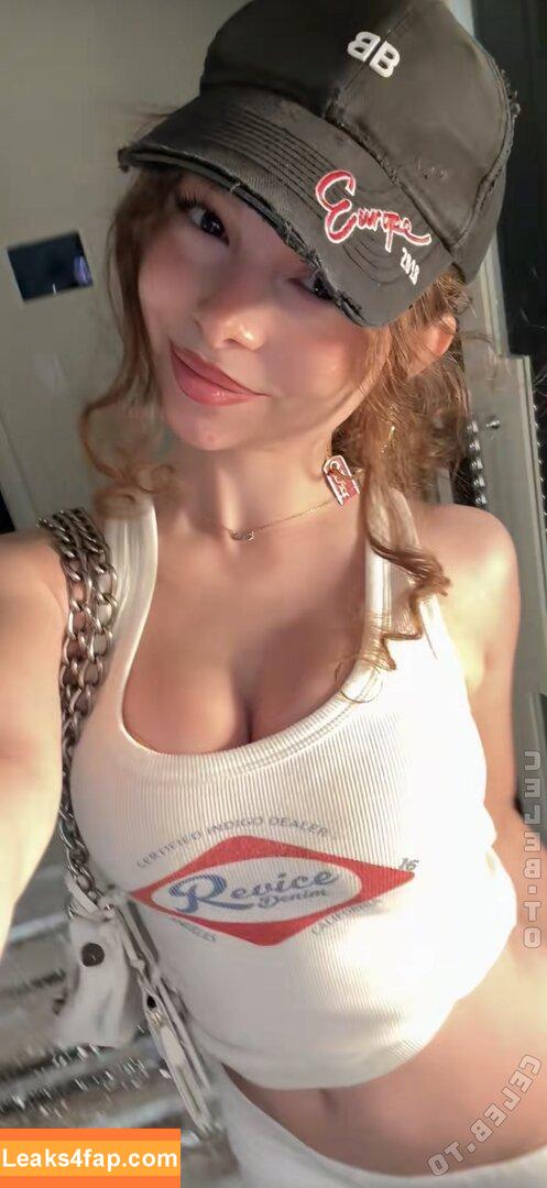 Sunday Kalogeras / sundaykalogeras leaked photo photo #0038