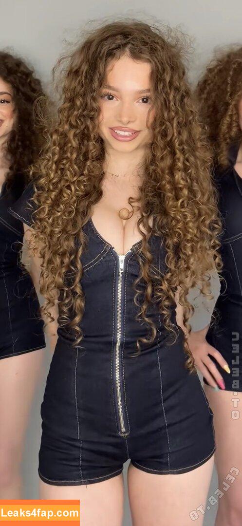 Sunday Kalogeras / sundaykalogeras leaked photo photo #0041