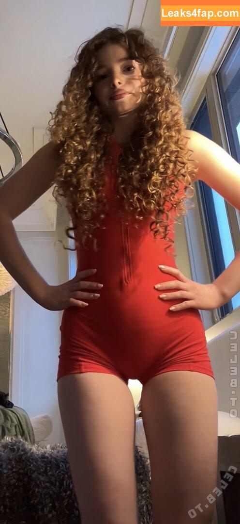 Sunday Kalogeras / sundaykalogeras leaked photo photo #0043