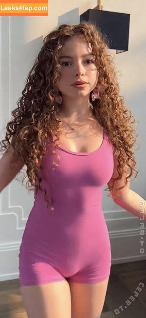 Sunday Kalogeras photo #0036