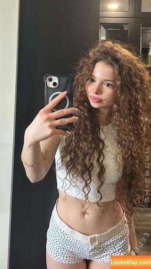 Sunday Kalogeras photo #0063