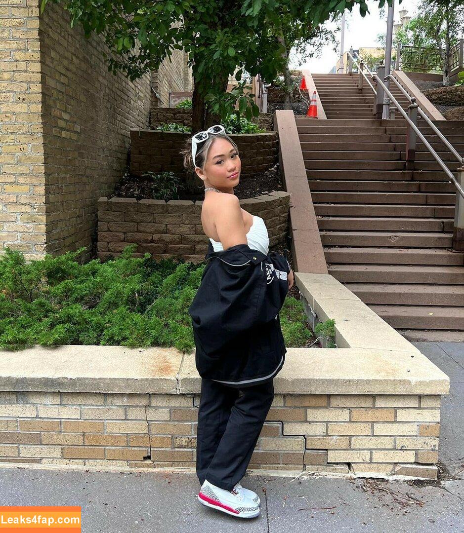 Suni Lee / sunisalee / u144353206 leaked photo photo #0045